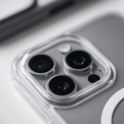 Case em Acrílico Premium para iPhone com Carregamento MagSafe Cristal Clean