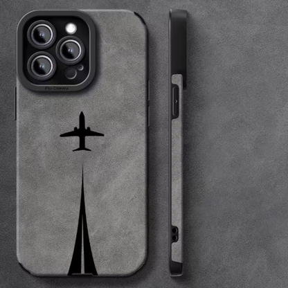 Case em TPU com Camurça Premium para iPhone Maverik