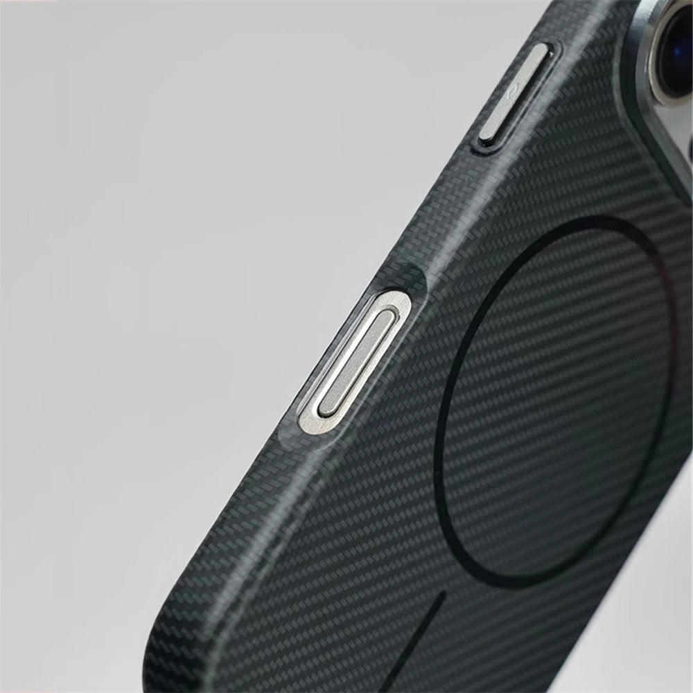 Luxo padrão de fibra carbono magnético fino caso duro para iphone 17 16 pro max 15 14 ar magsafe carga sem fio liga lente capa