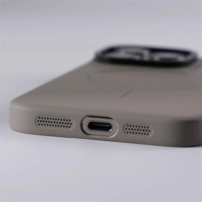 Ultra fino magnético carga sem fio duro caso para iphone 16 15 pro max 14 12 13 para magsafe luxo cor sólida capa escudo